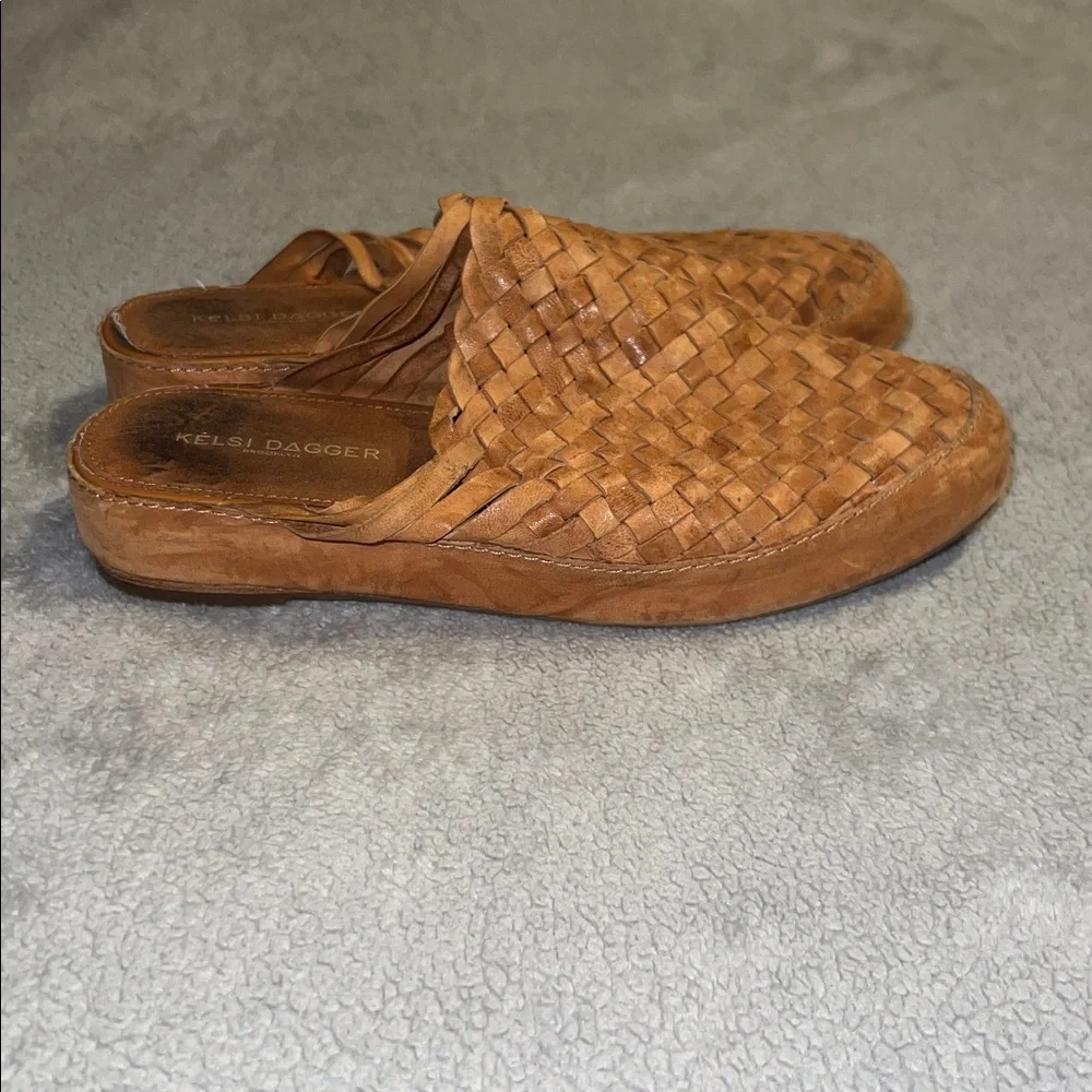 Kelsi Dagger Brooklyn Maple Woven Mules Size 8.5 - Picture 5 of 11